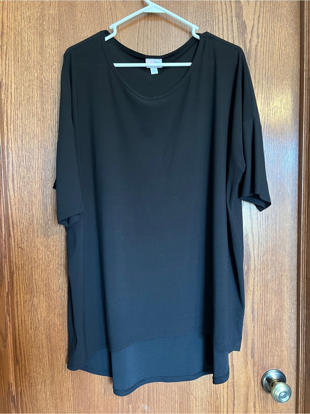 LuLaRoe Black Short Sleeve Scoop Neck Tunic